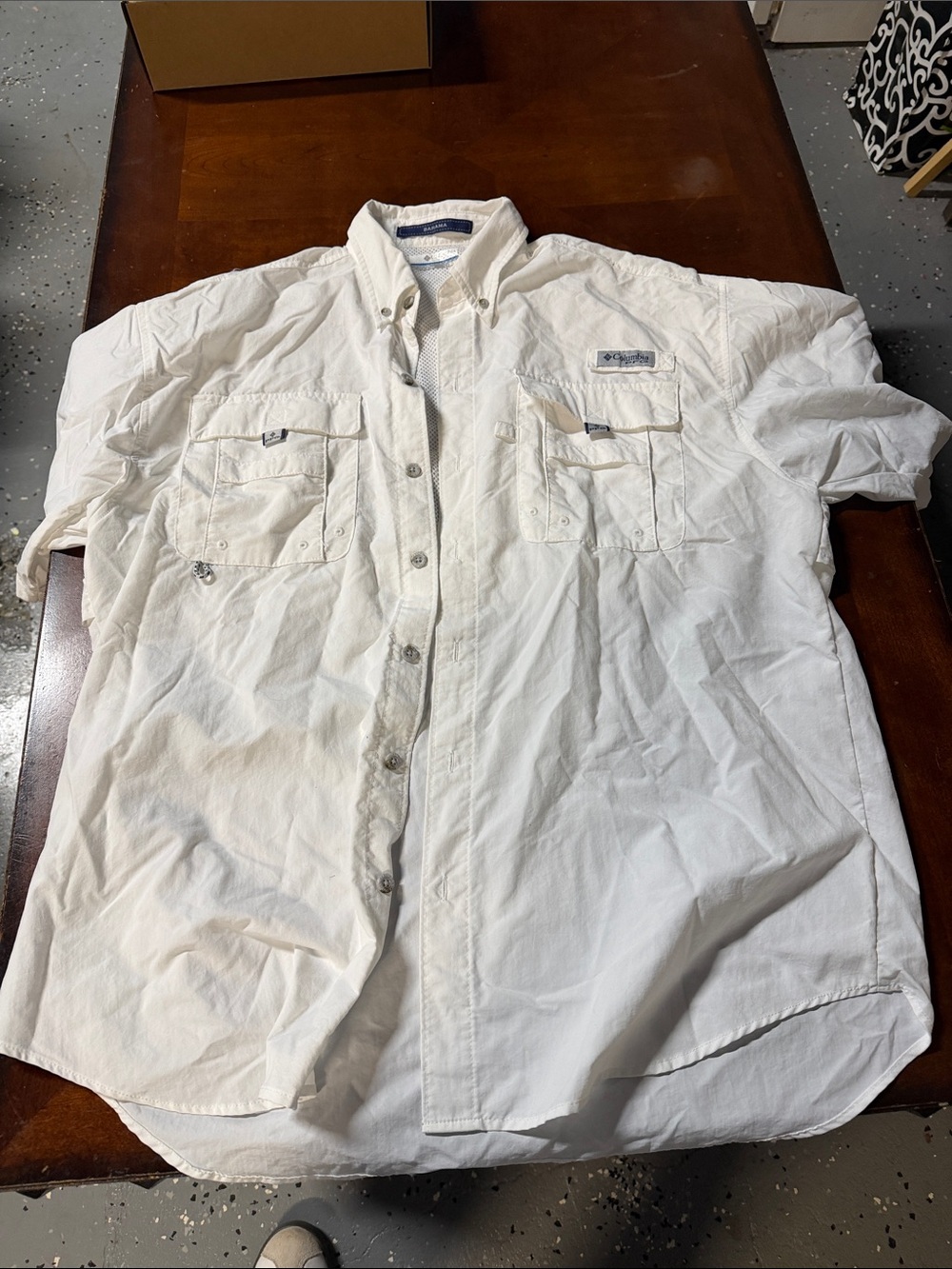 Columbia Men's White Short-Sleeve Button-Down Utility Shirt